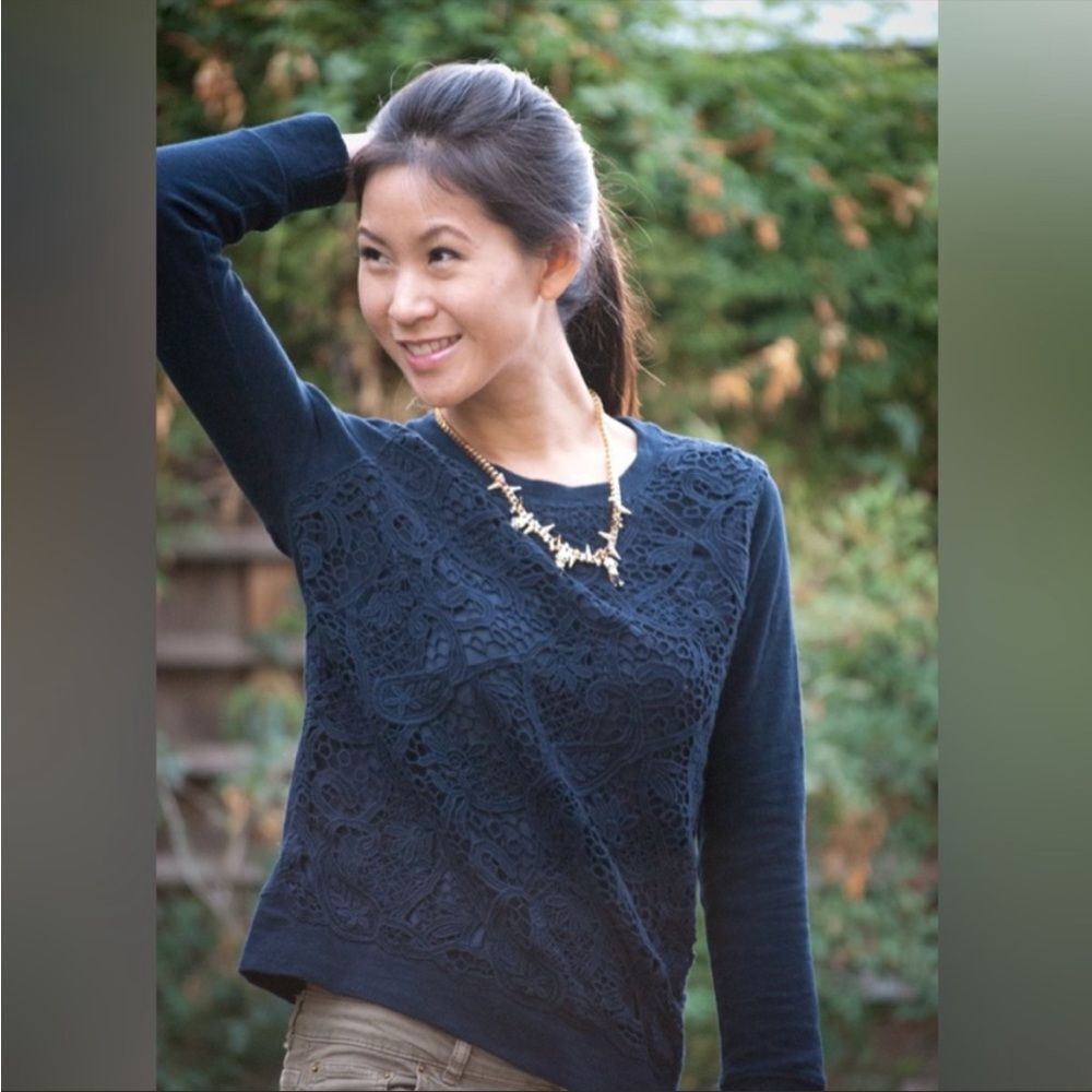 J. Crew Lace Front Navy Sweatshirt Top Size XS Extra Small Excellent Condition